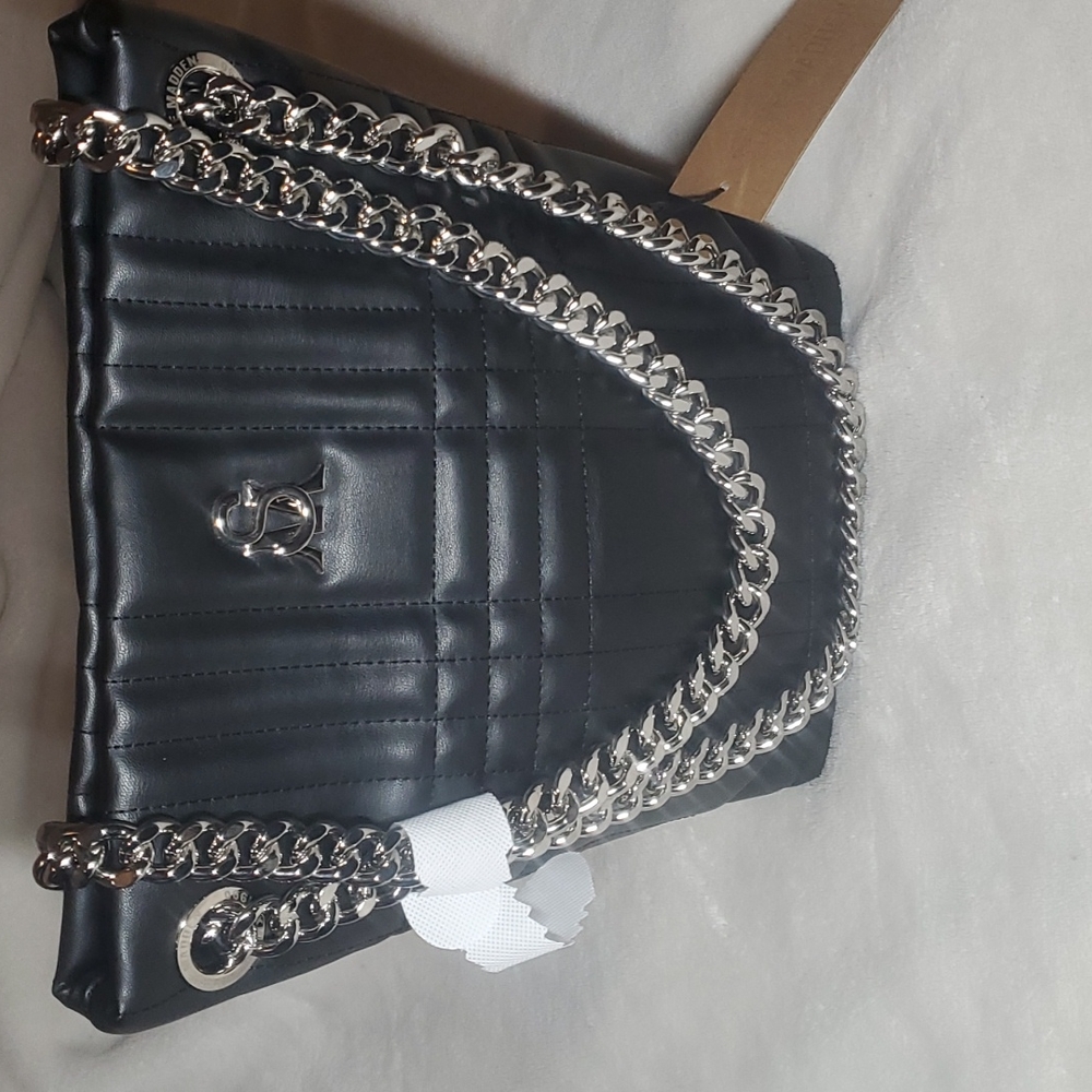 Steve Madden Bridley Black Tote